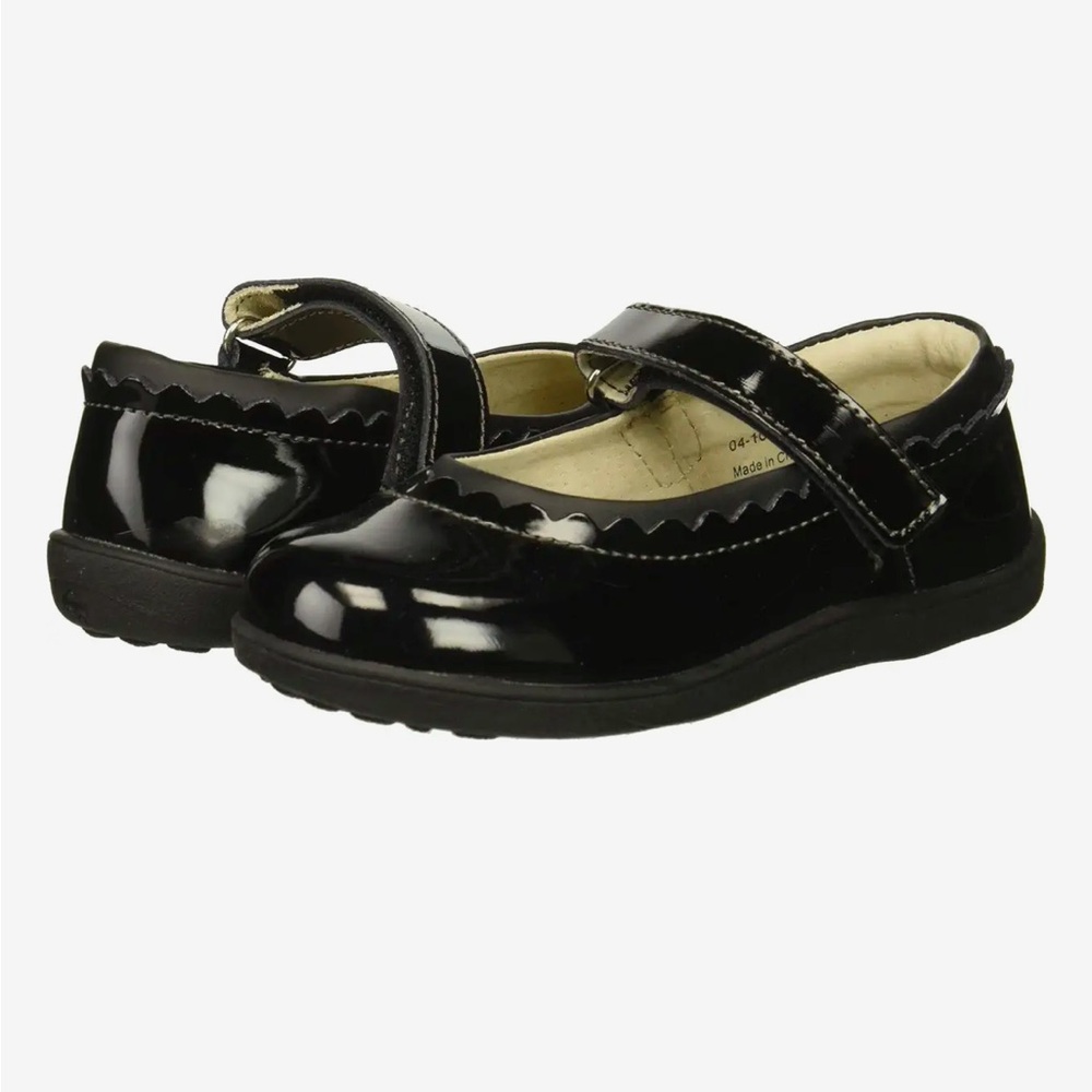 See Kai Run black patent Mary Janes